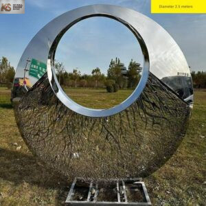 Stainless Steel Sculpture Crescent